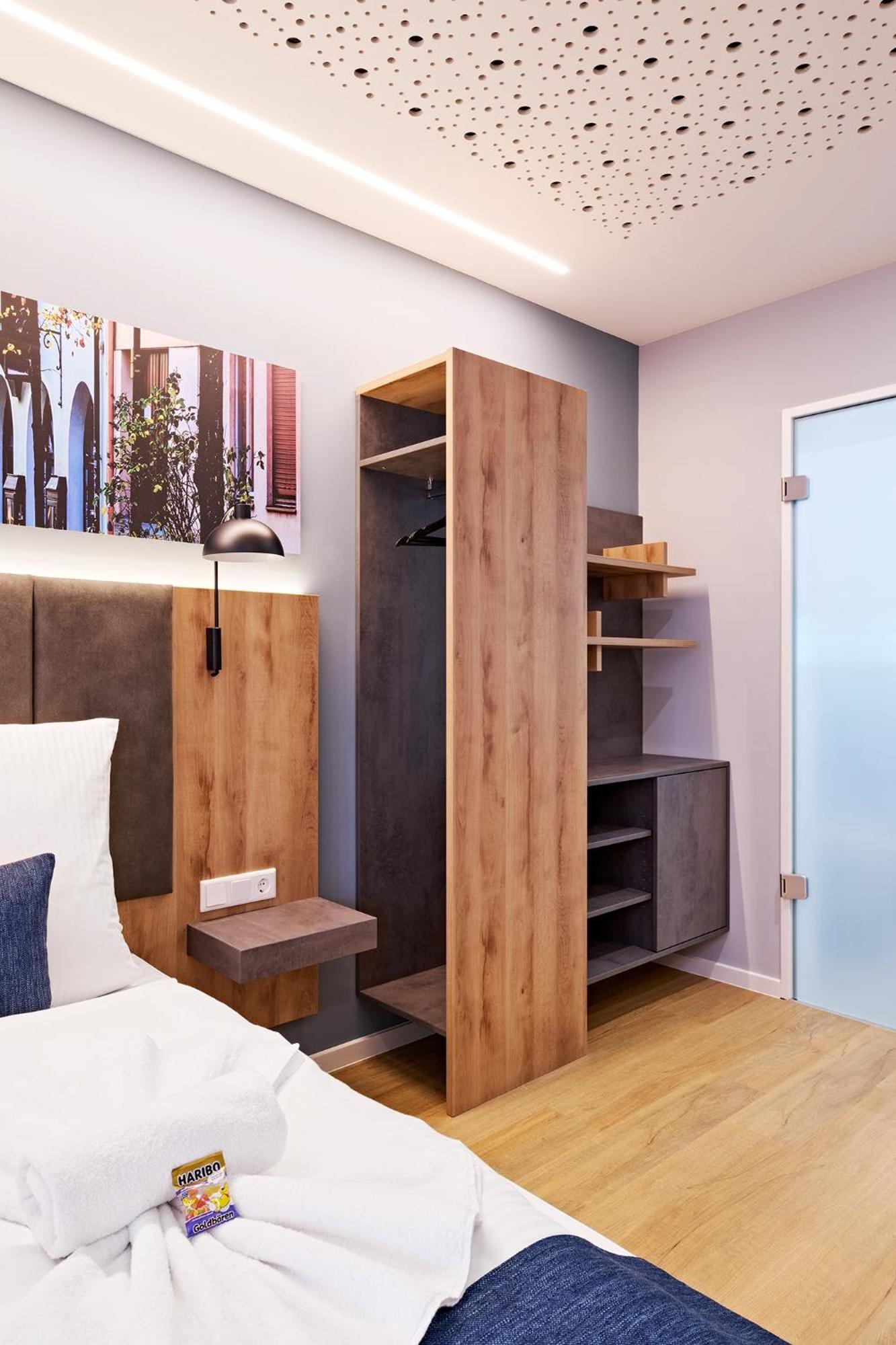 Xzllenz Traum Studio-Apartment, Frei-Parken, U-Bahn, Kueche Nuremberg Extérieur photo