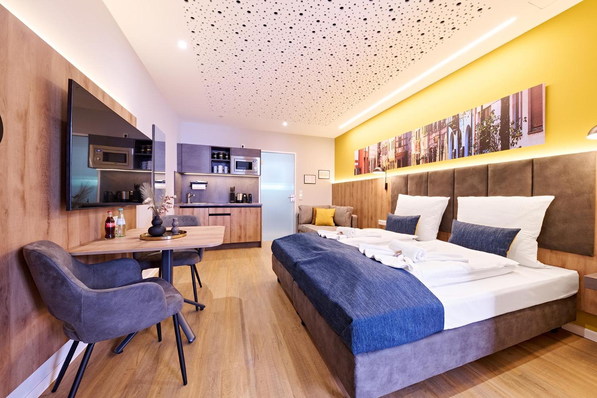 Xzllenz Traum Studio-Apartment, Frei-Parken, U-Bahn, Kueche Nuremberg Extérieur photo