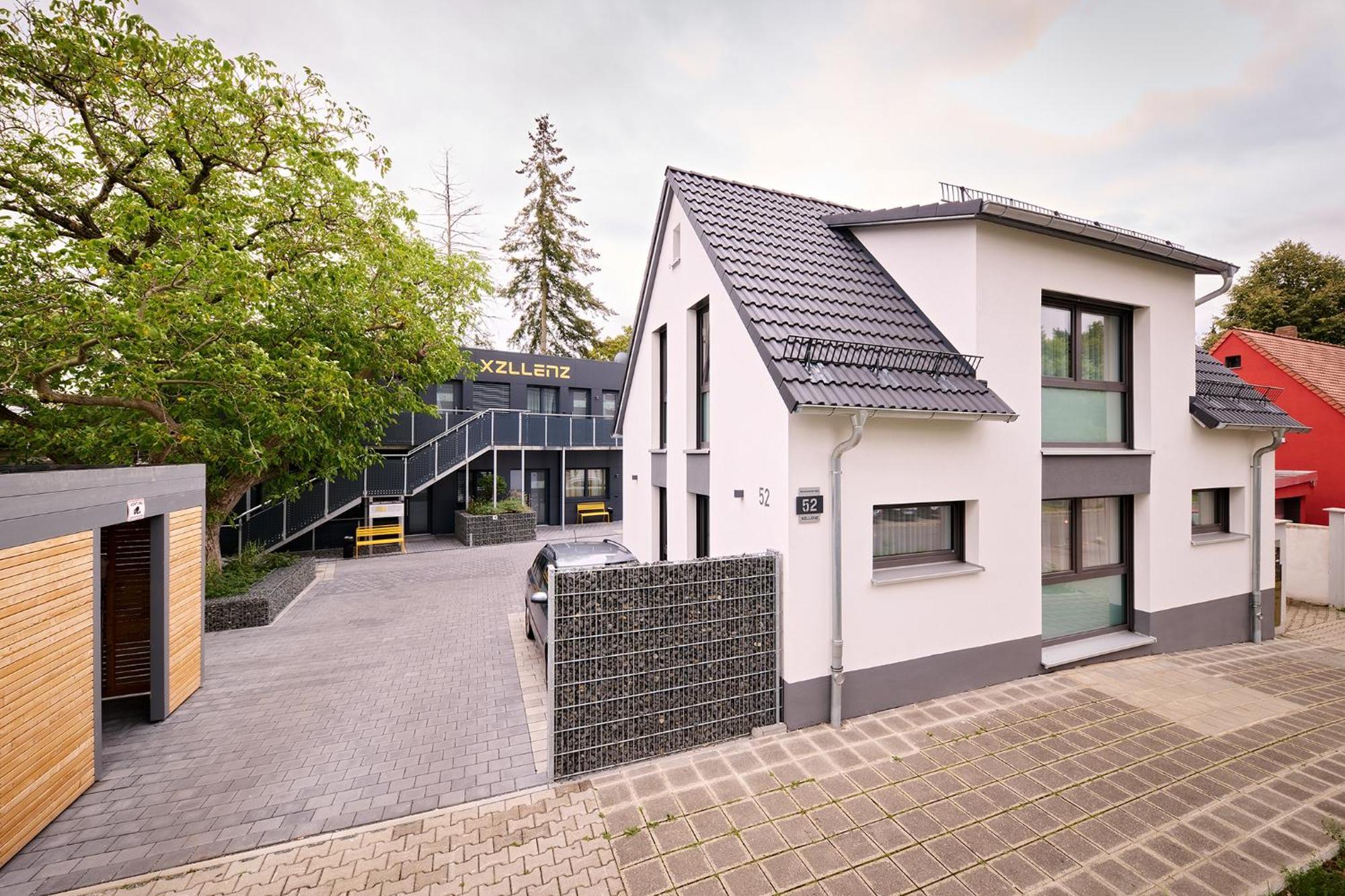 Xzllenz Traum Studio-Apartment, Frei-Parken, U-Bahn, Kueche Nuremberg Extérieur photo