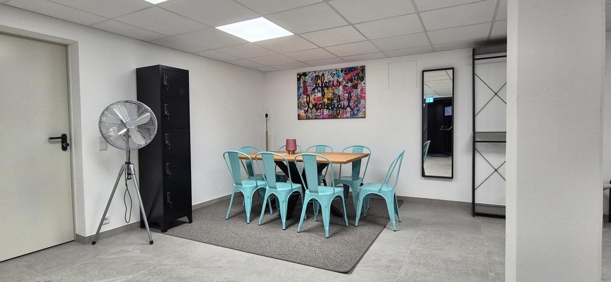 Xzllenz Traum Studio-Apartment, Frei-Parken, U-Bahn, Kueche Nuremberg Extérieur photo